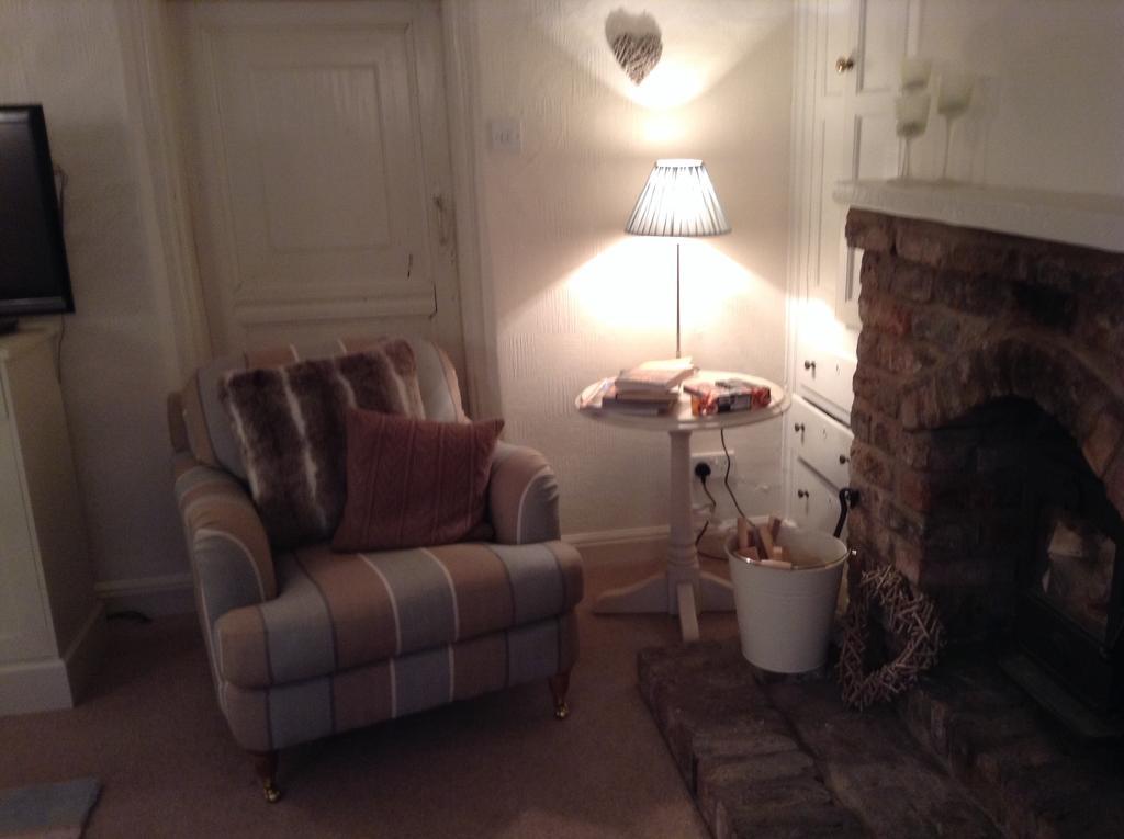 Birtles Farm Bed And Breakfast Knutsford Exterior foto